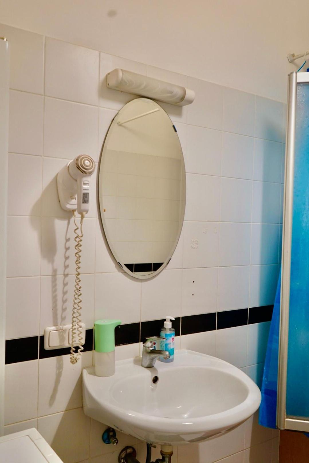 Volkstheater Apartment. Wiedeń Zewnętrze zdjęcie